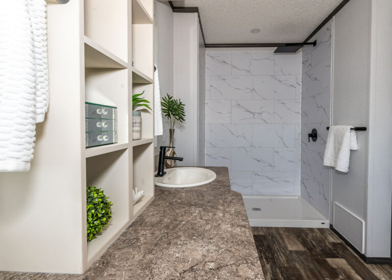 Luxury Wall Shower with Rainfall Showerhead